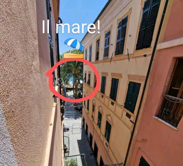 Silver Sands Finale Ligure - Traditional Apartment - 4 Beds & Terrace By The Beach Екстериор снимка